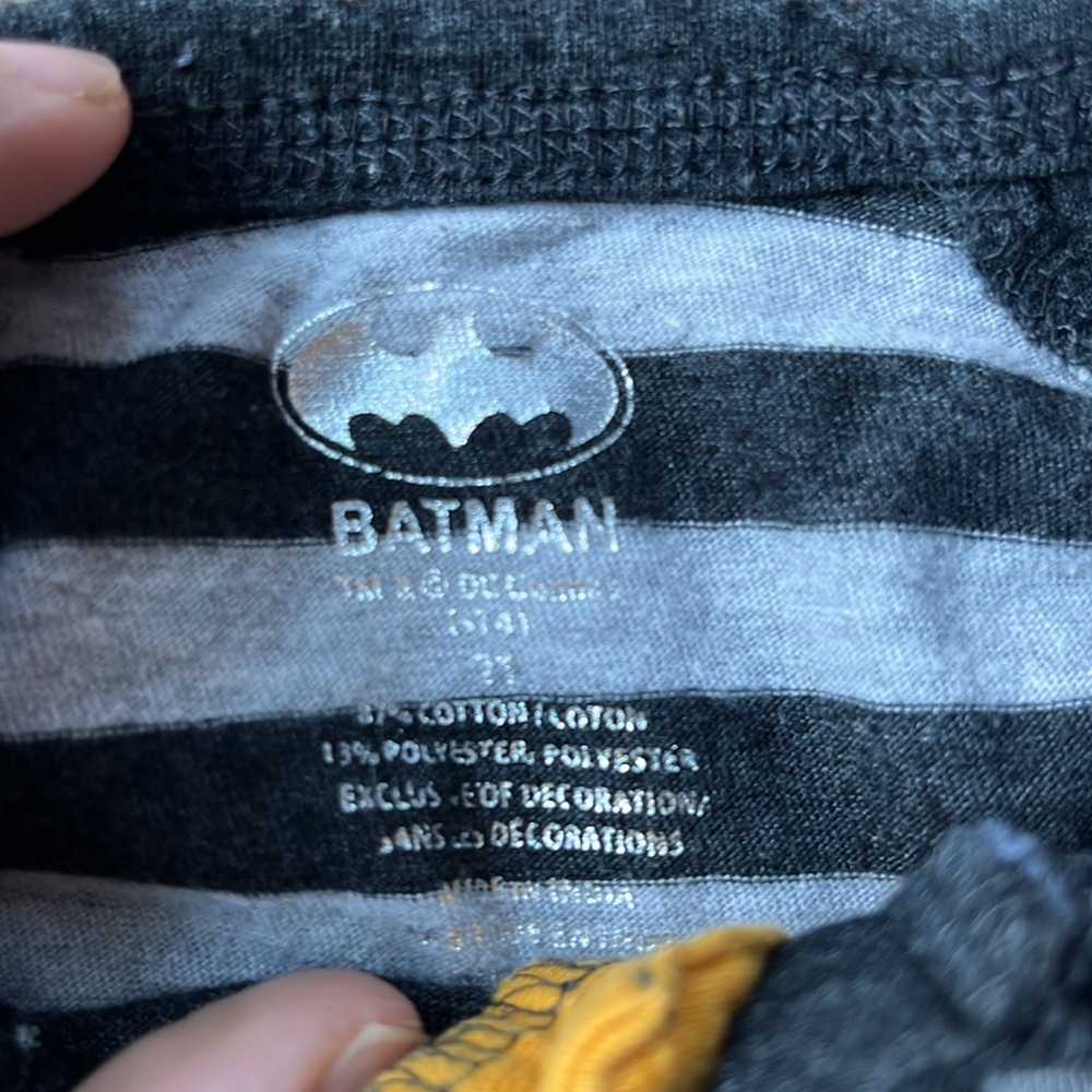 Batman 2T - Picture 2 of 2